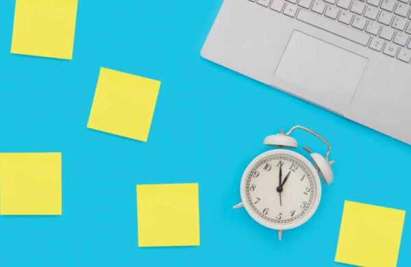 Comment programmer l’envoi d’un mail dans Outlook facilement ?-Accès Webmail