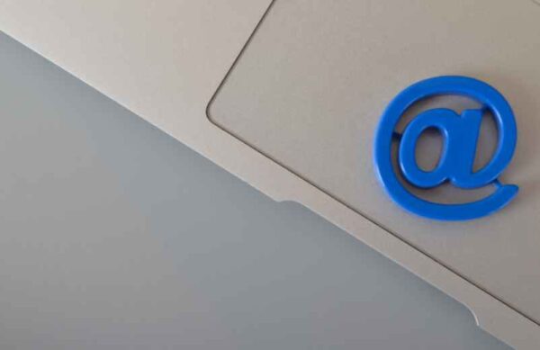 Outlook.com et Live Mail : quelles différences et comment les utiliser ?-Accès Webmail